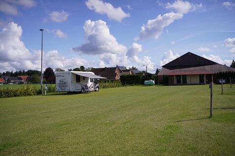 DSC04274 min 2048x1365